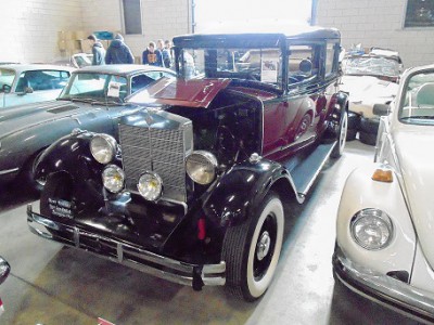 Renault KZ Landaulette 1931.JPG