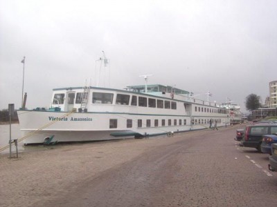 victoriaamazonica.jpg
